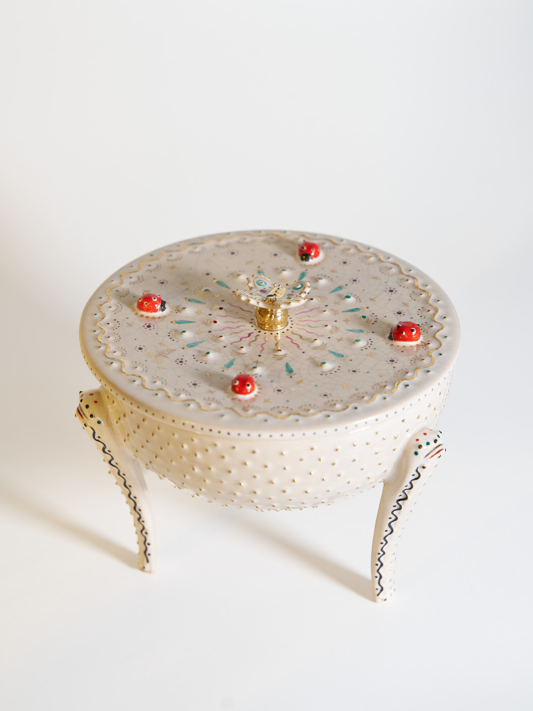 Box with Golden Butterfly and Dushnil Ladybugs 1